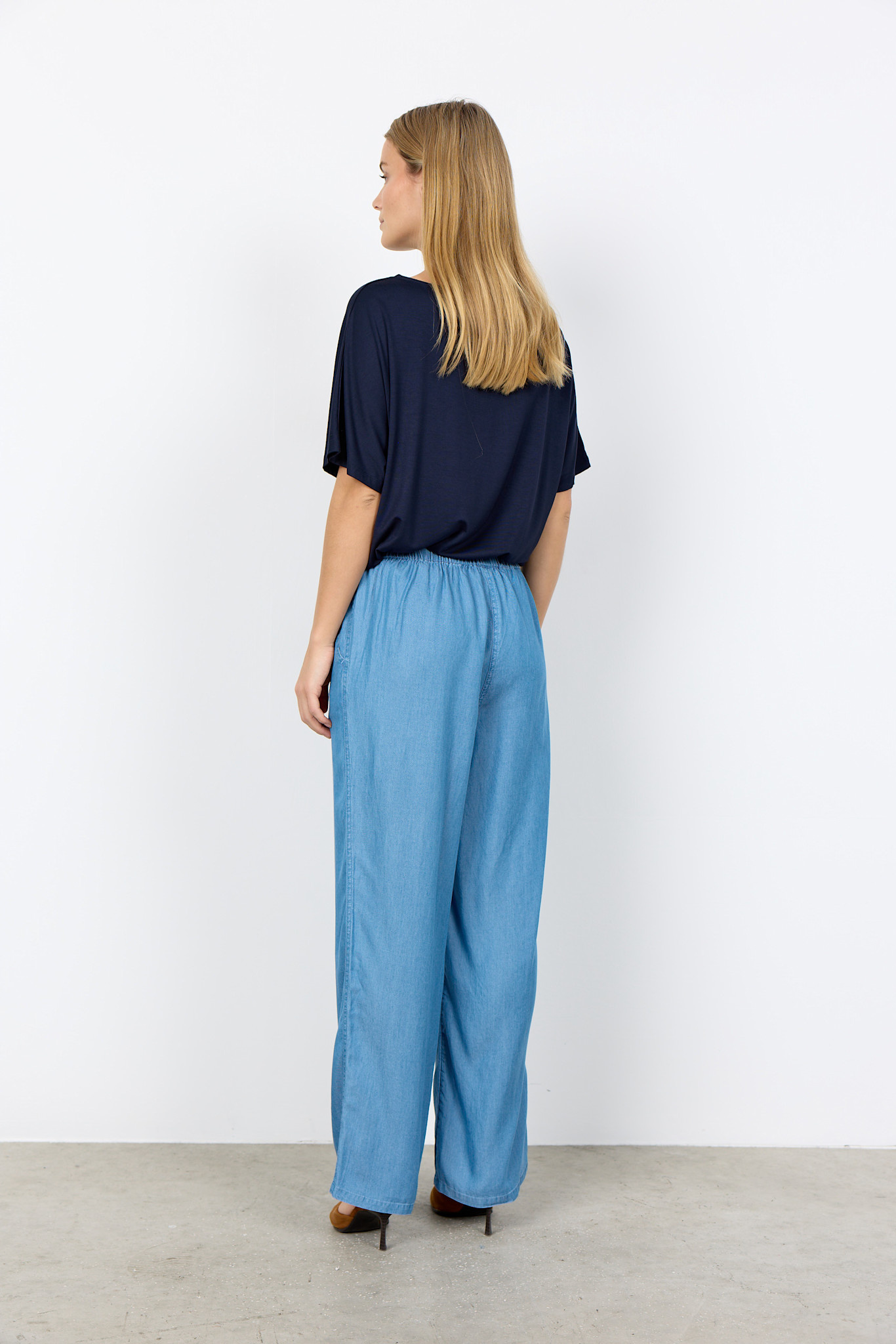 Ladies Basic Knitted Tshirt Navy