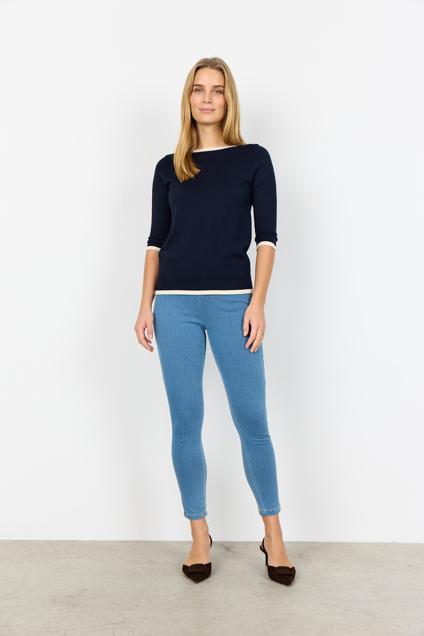 Ladies Knitted Sweater Half Sleeve Navy