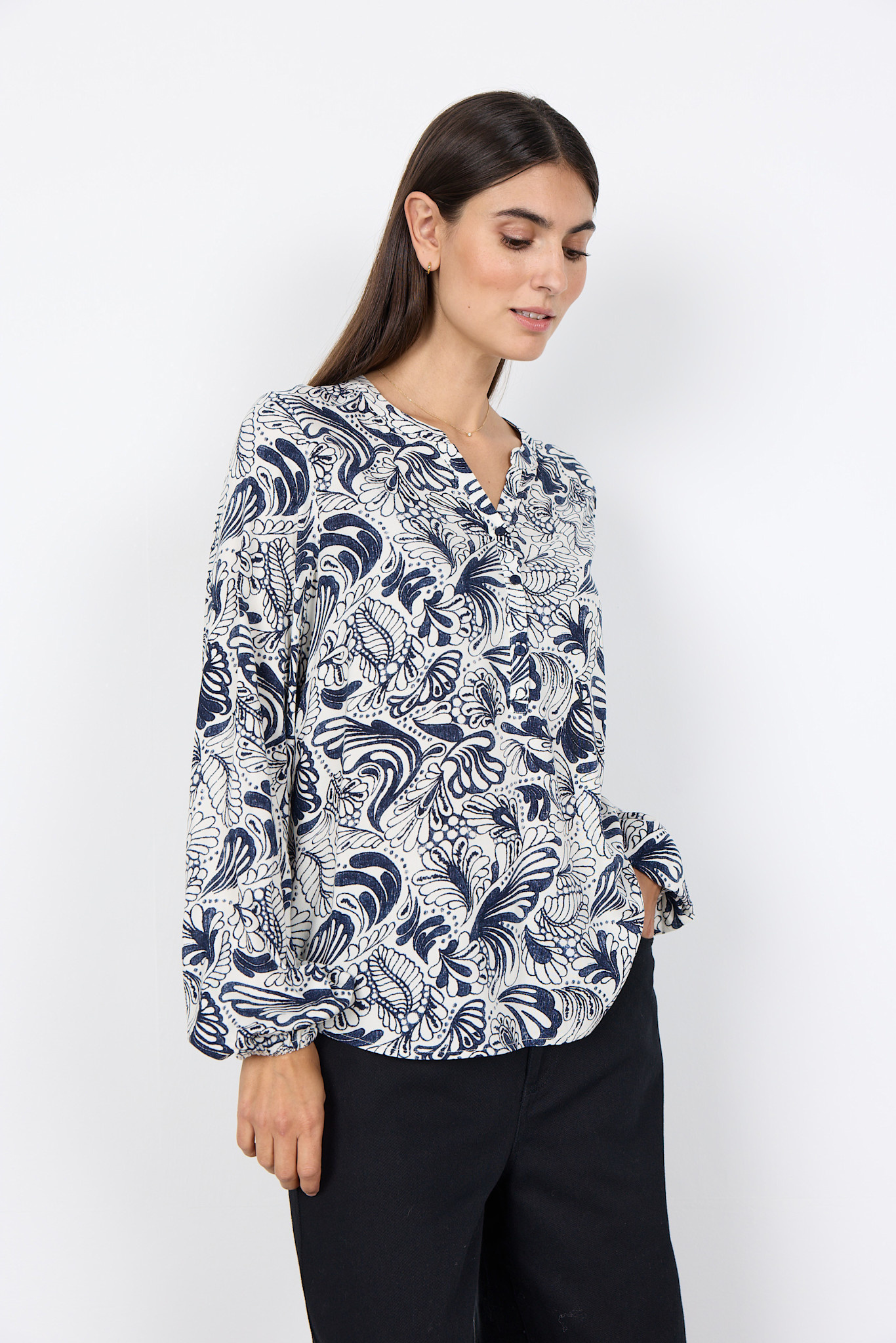 Navi Combi Pattern Woven Blouse