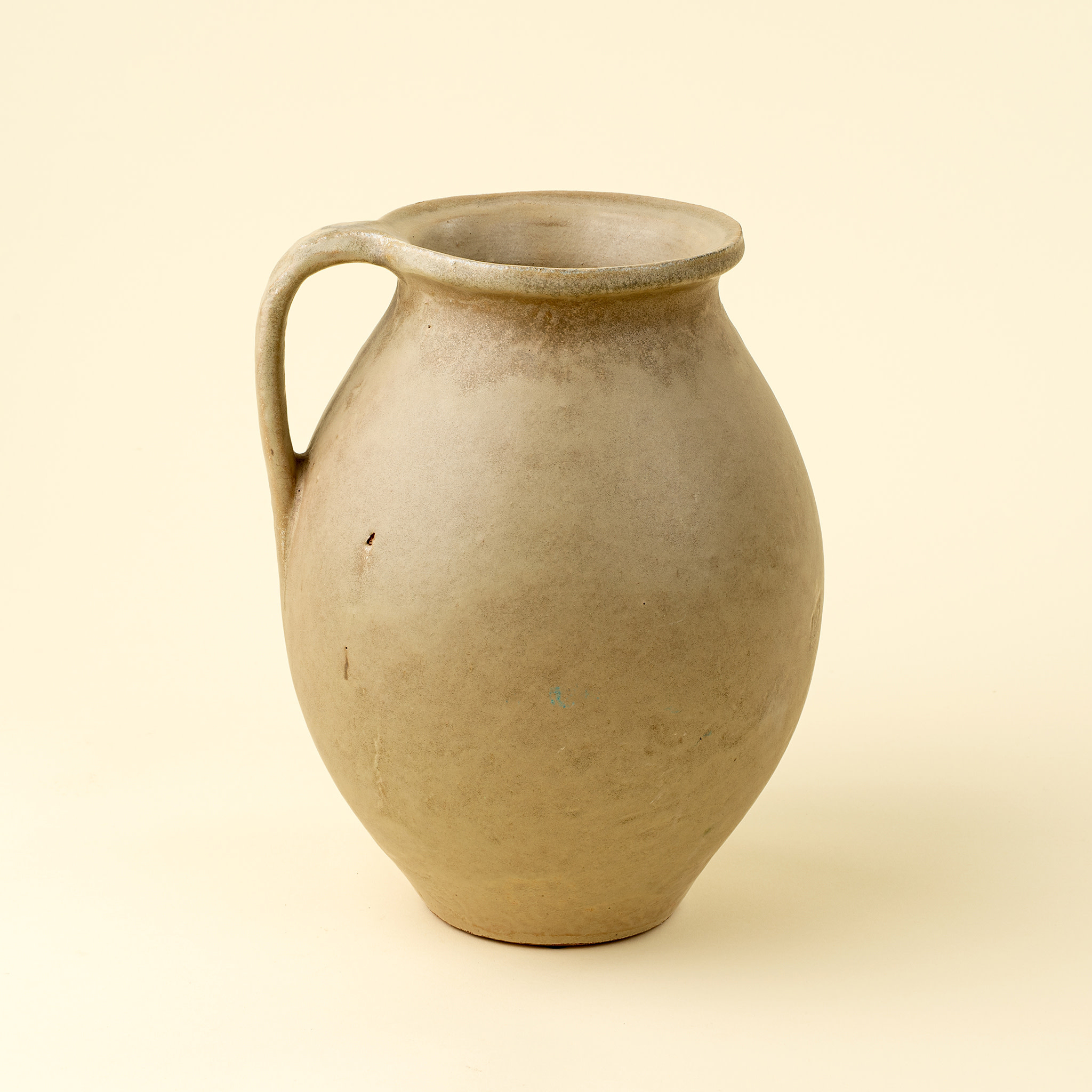 Rhodes Pitcher Vase L, Reactive Brown