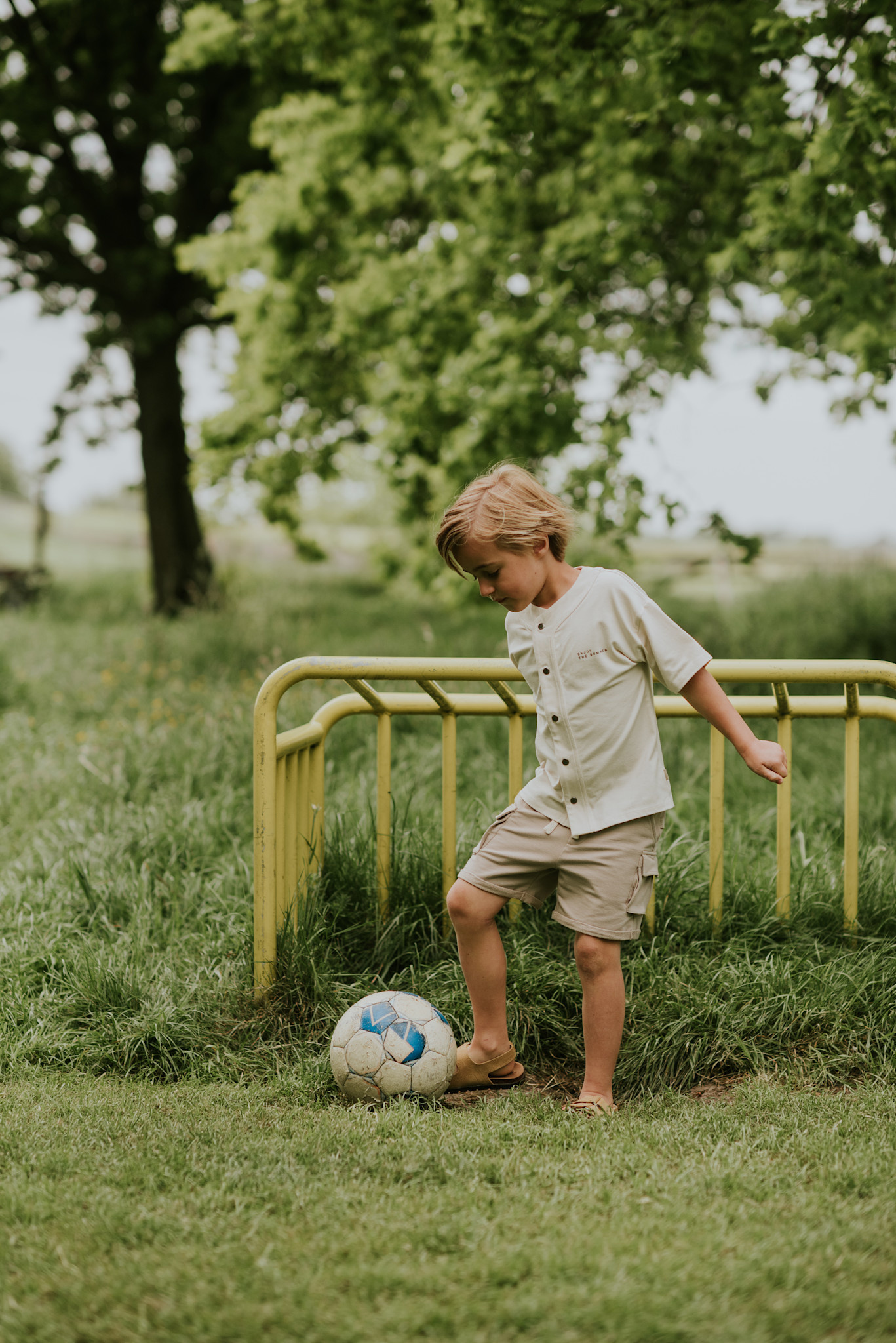 Offwhite Tshirt Button