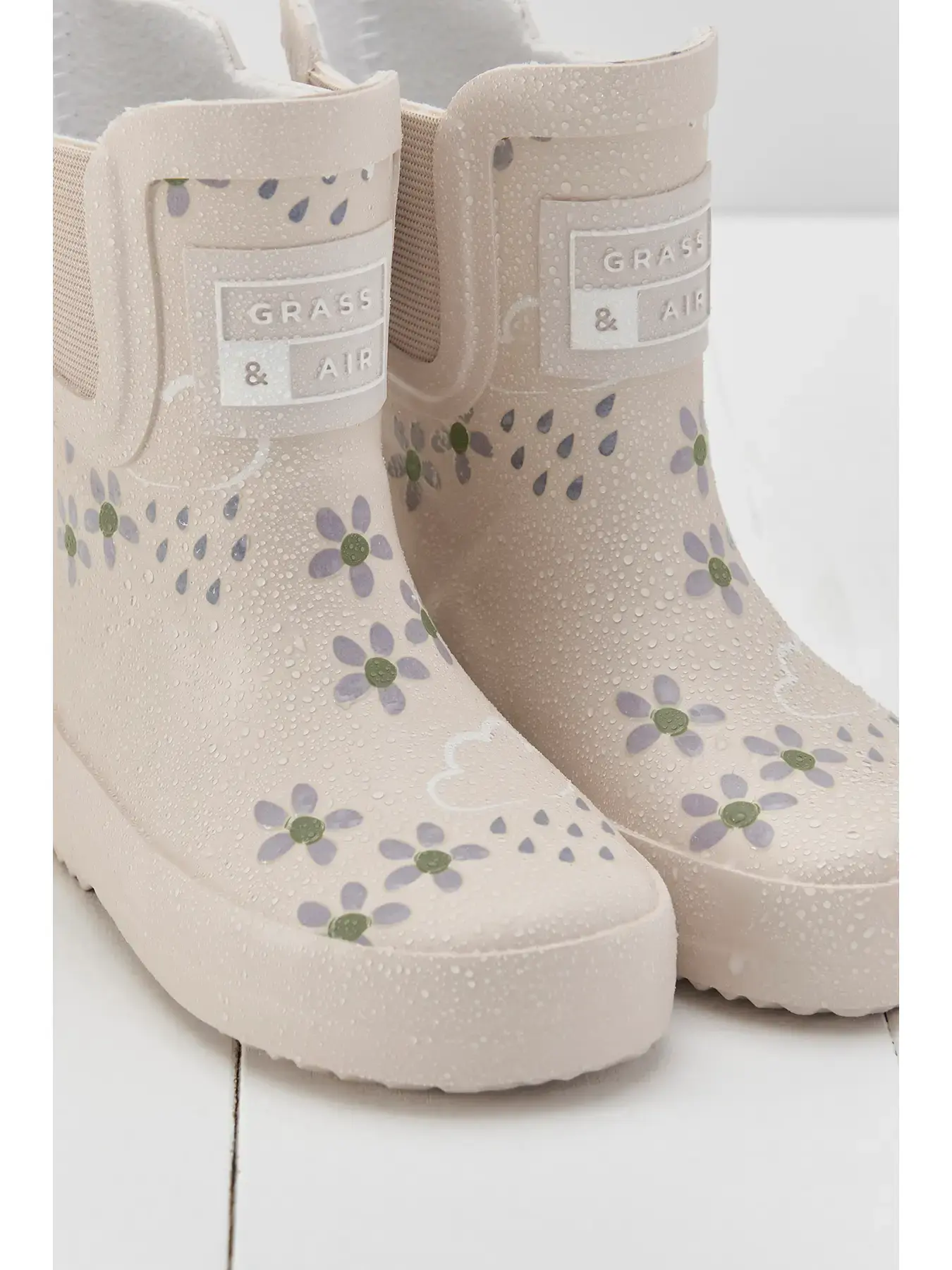 Cream Floral Short Colour Changing Kids Boots