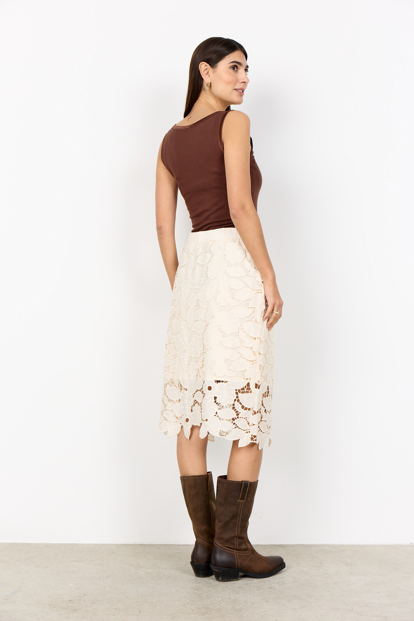 Woven Skirt Cream Flower Detail