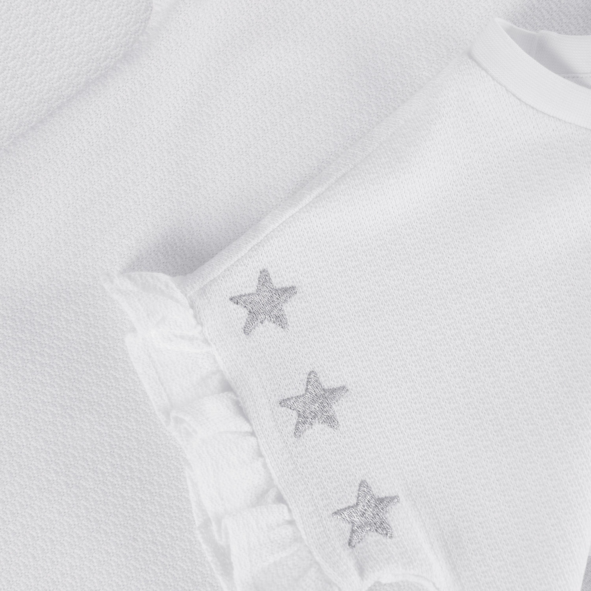 Tshirt Embroidery Sleeve White