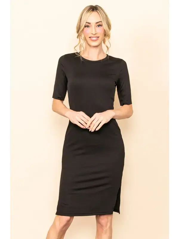 Ribbed Round Neck Half Sleeve Dress