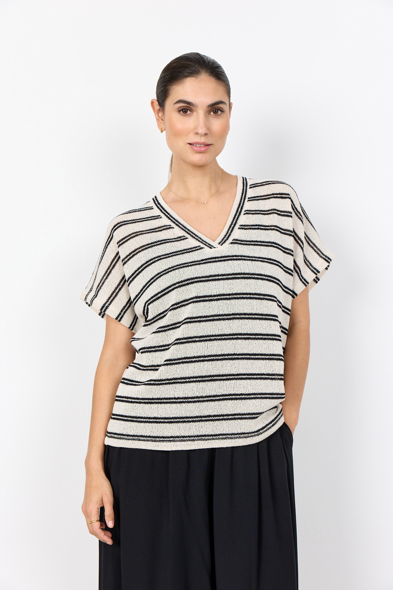 Knitted Top Striped Black Combi