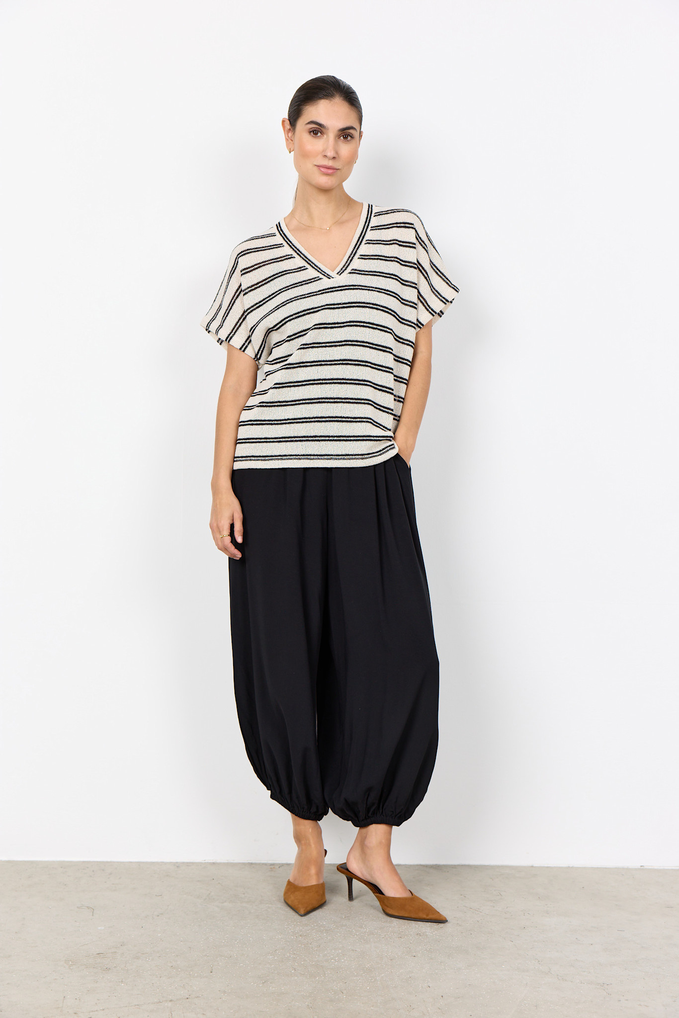 Knitted Top Striped Black Combi