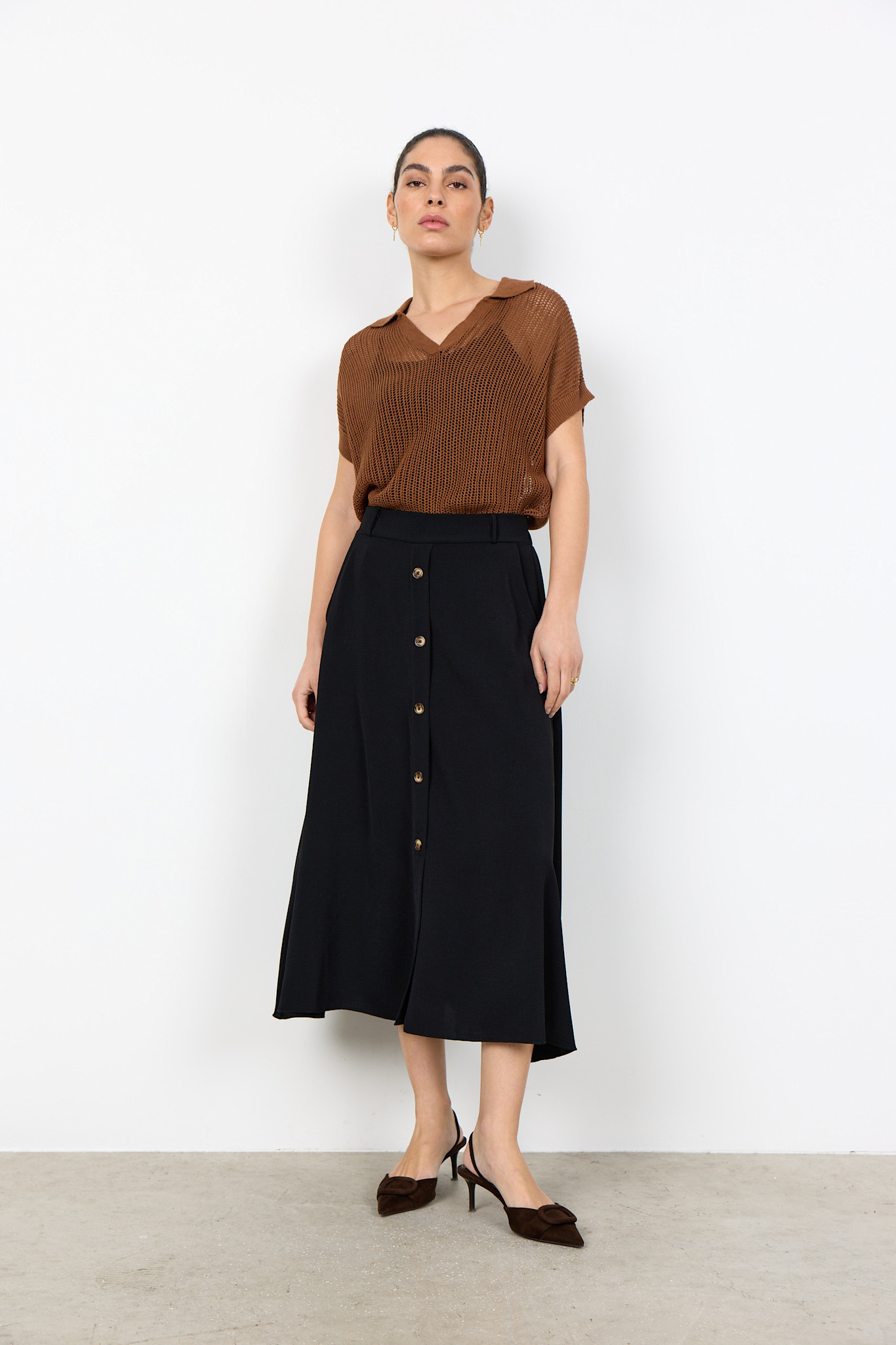 Woven Skirt Black Buttons