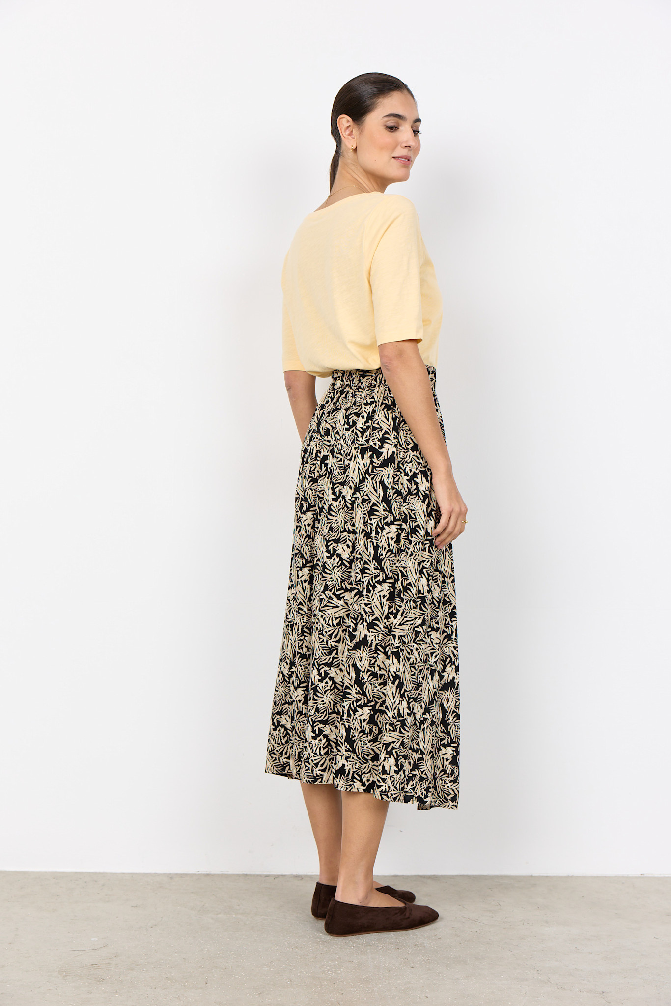 Black White Combi Woven Skirt Leaves