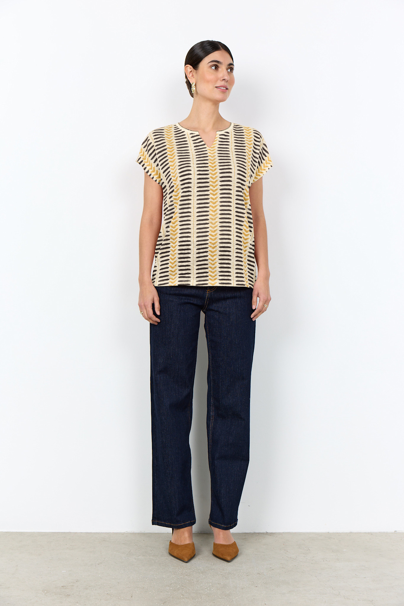 Honey Combi Pattern Knitted Tshirt