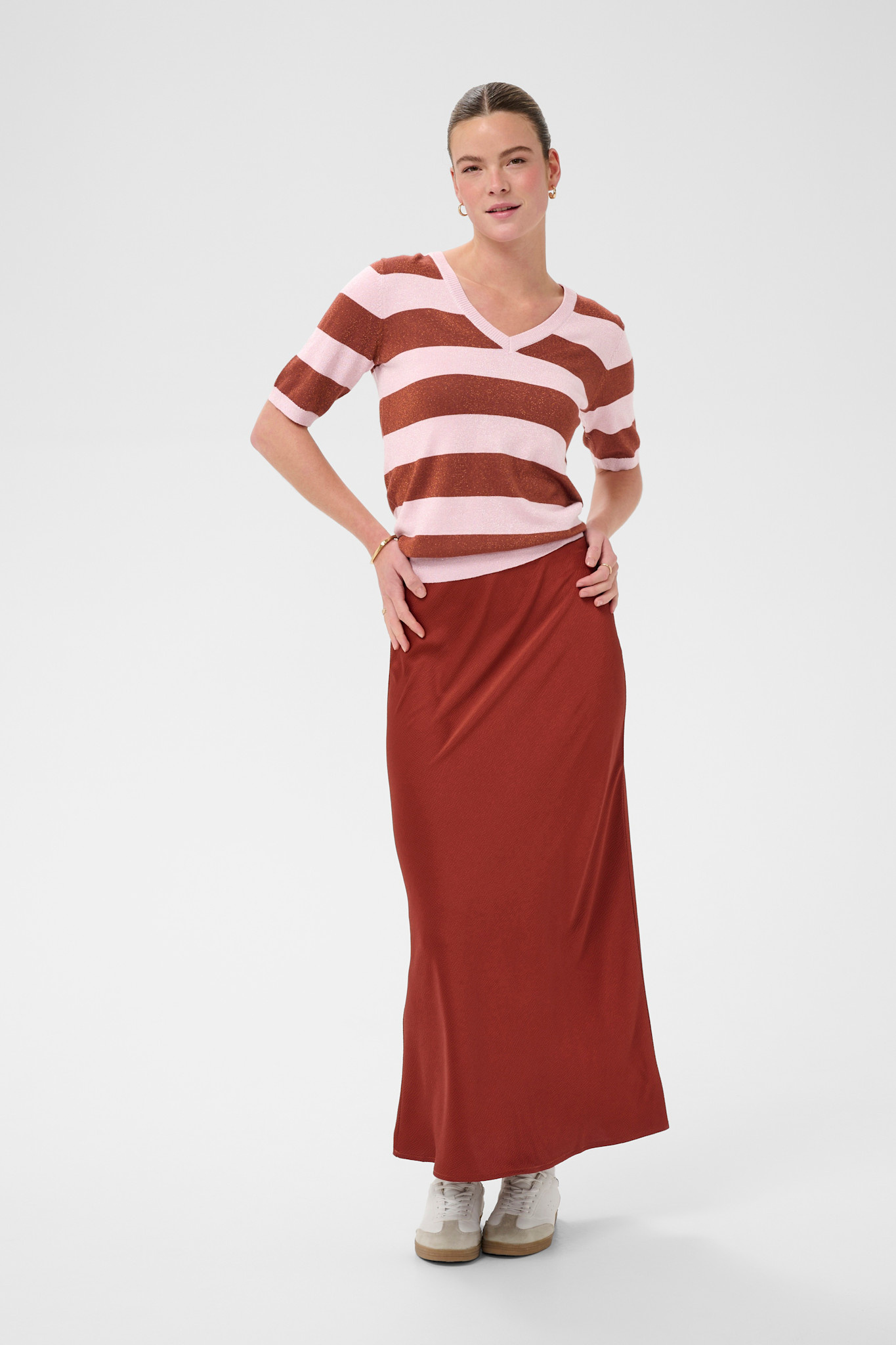 KAregina Stripe V-neck Pullover Henna Shiny