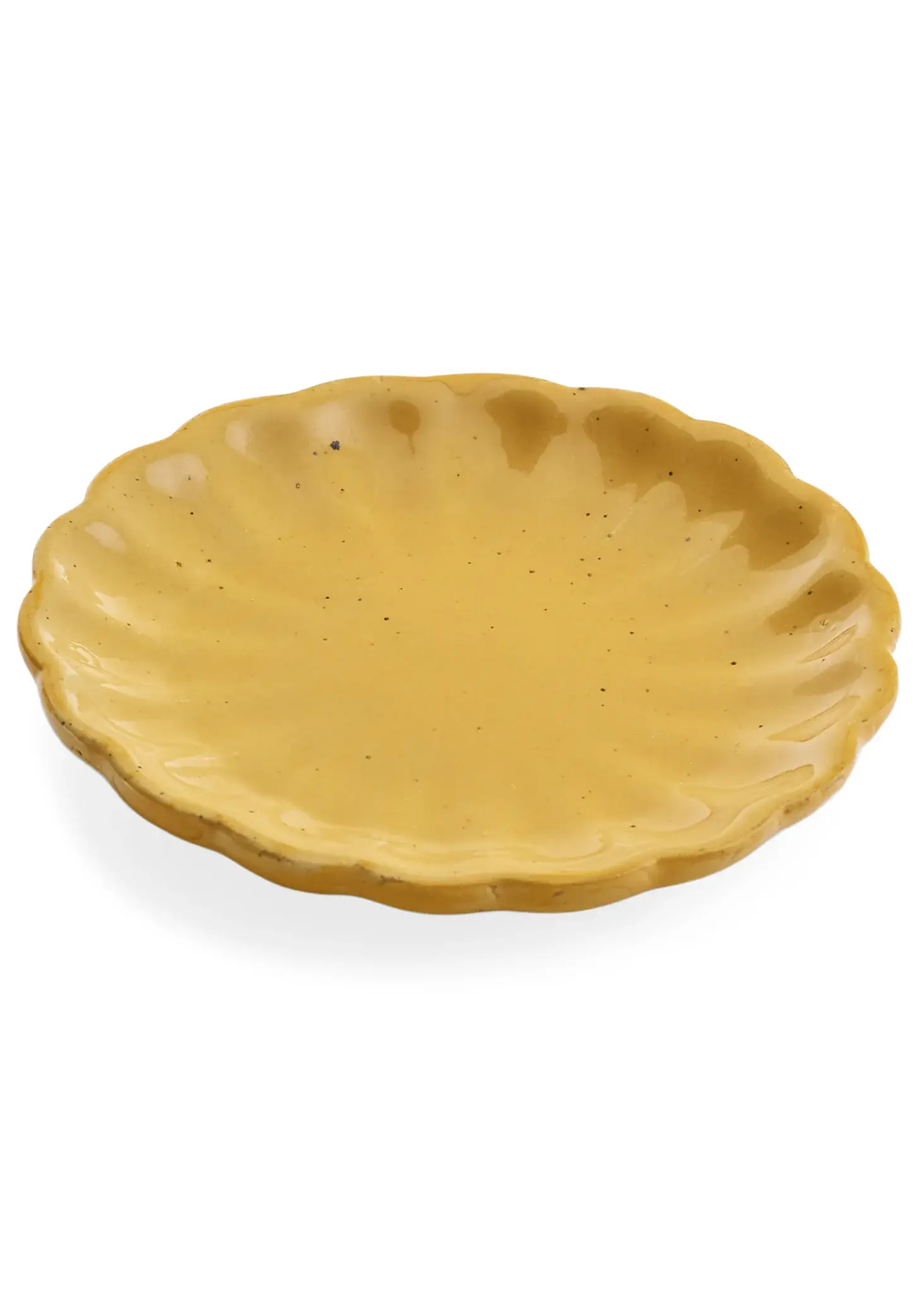 PLATE SMALL CERAMIC SCALLOP EDGE PALE YELLOW