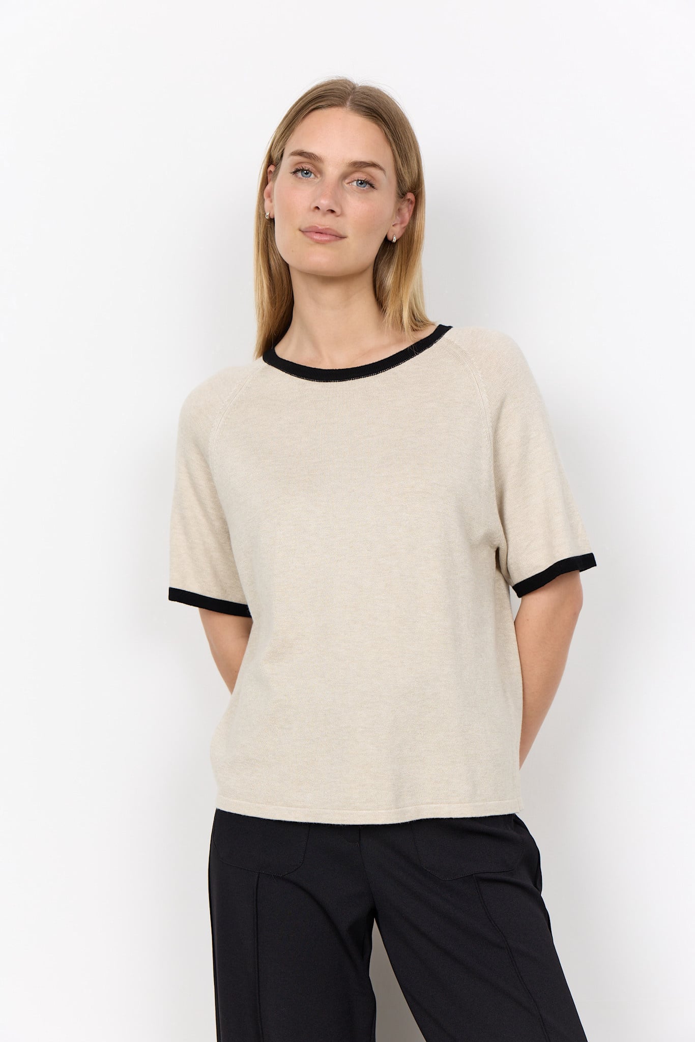 Sand Melange Tshirt Black Details