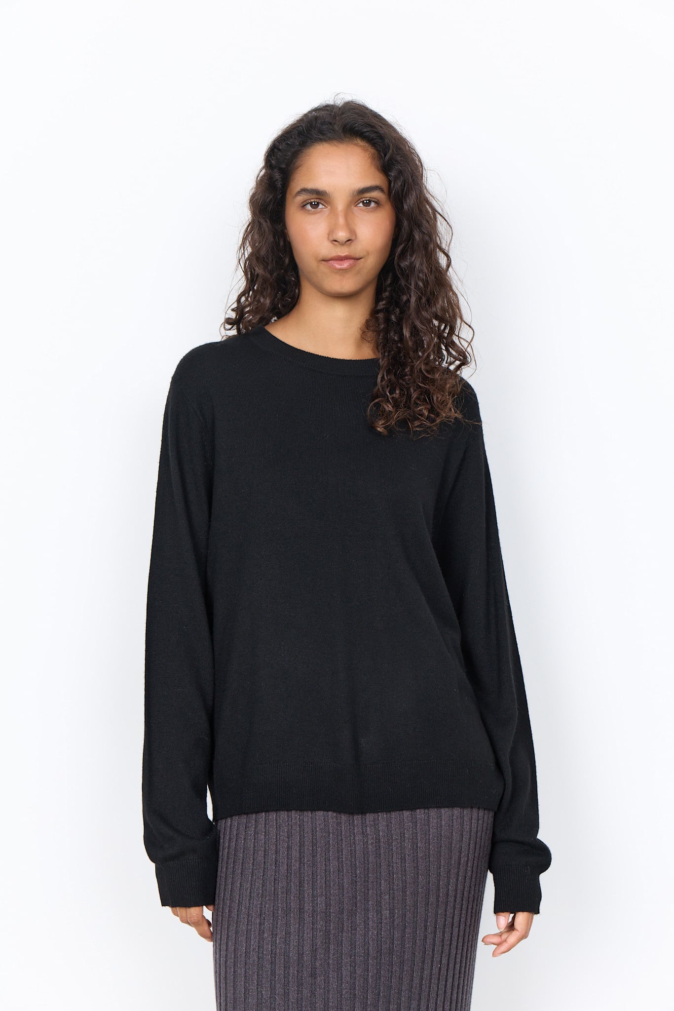 Black Long Sleeve Basic Sweater