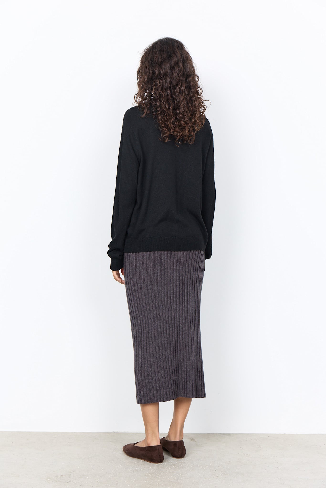 Black Long Sleeve Basic Sweater