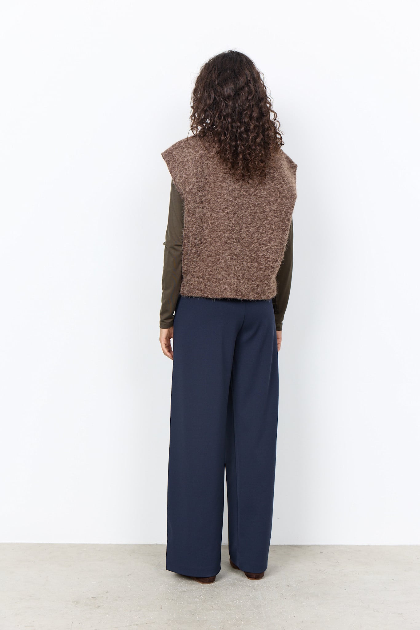 Chocolate Plum Melange Vest Fluffy