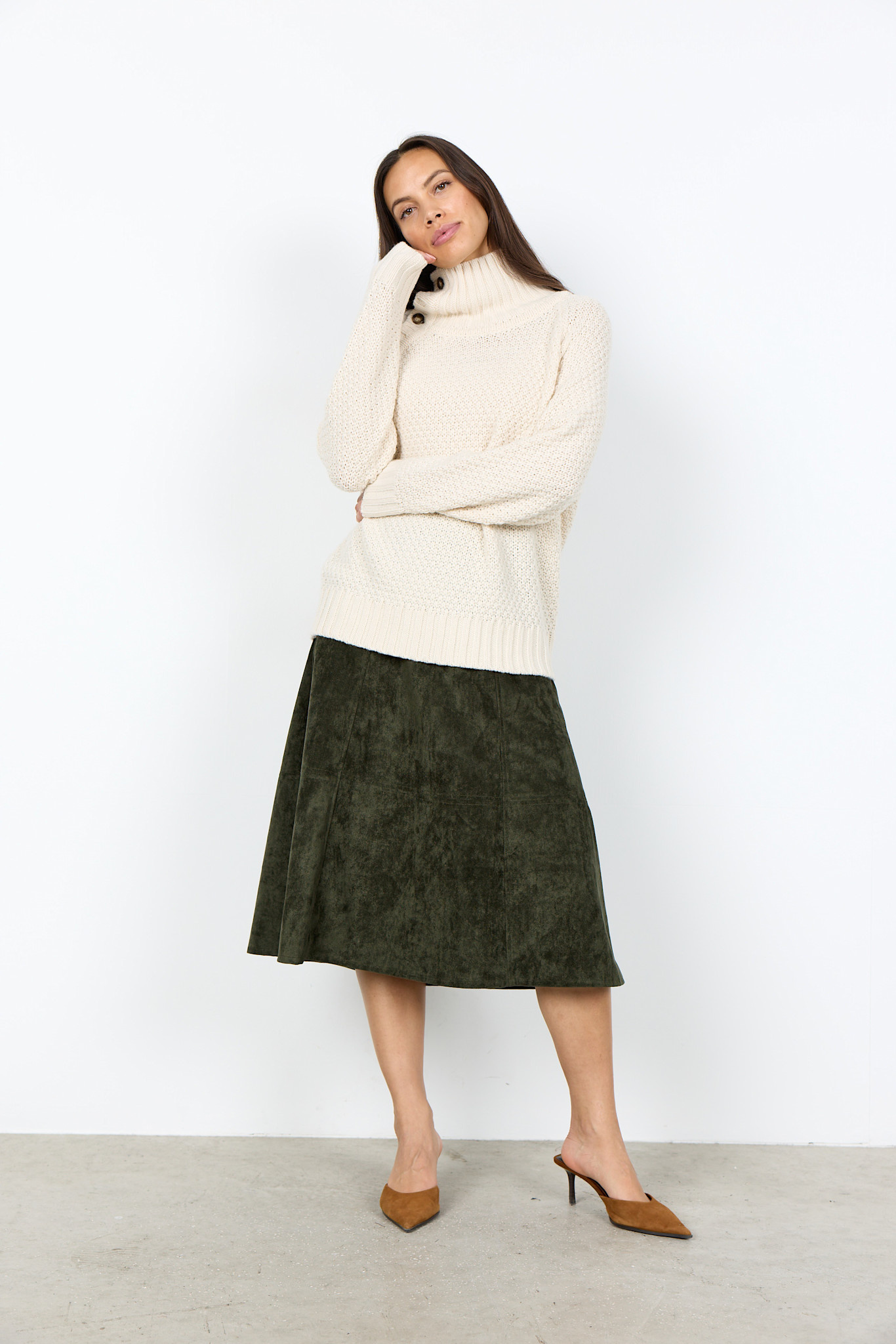 Sand Collar Sweater Knitted Buttons