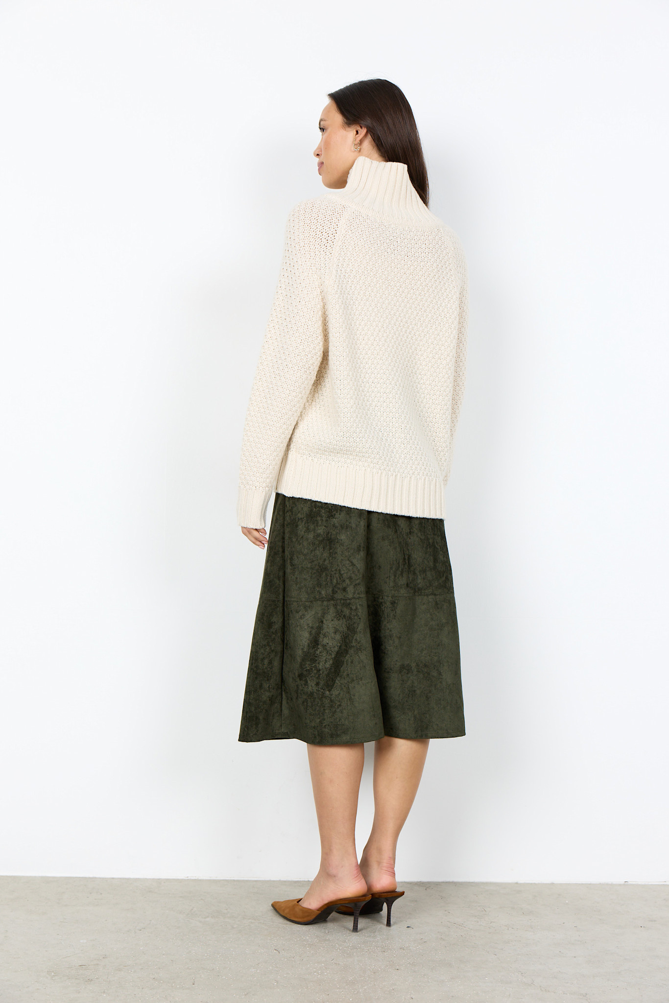 Sand Collar Sweater Knitted Buttons
