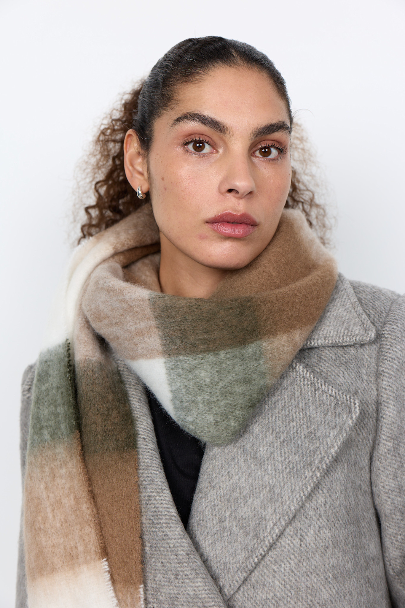 Camel Combi Green Scarf