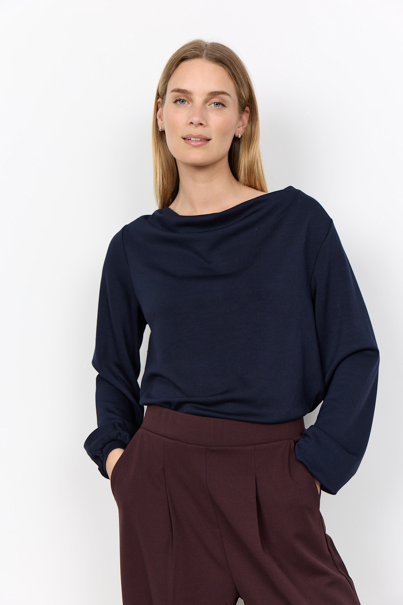 Navy Longsleeve Soft