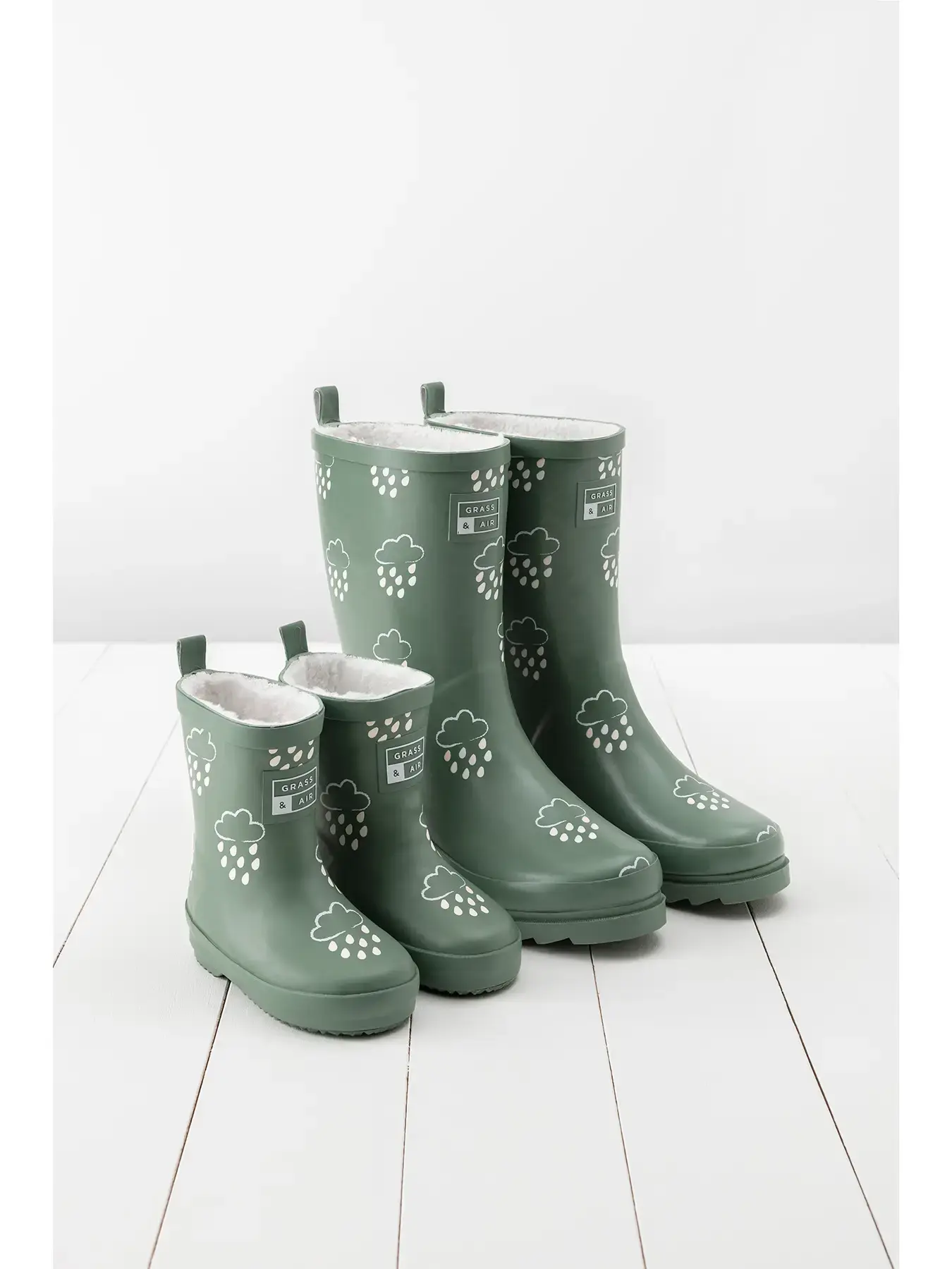 Khaki Adult Colour-Changing Winter Wellies