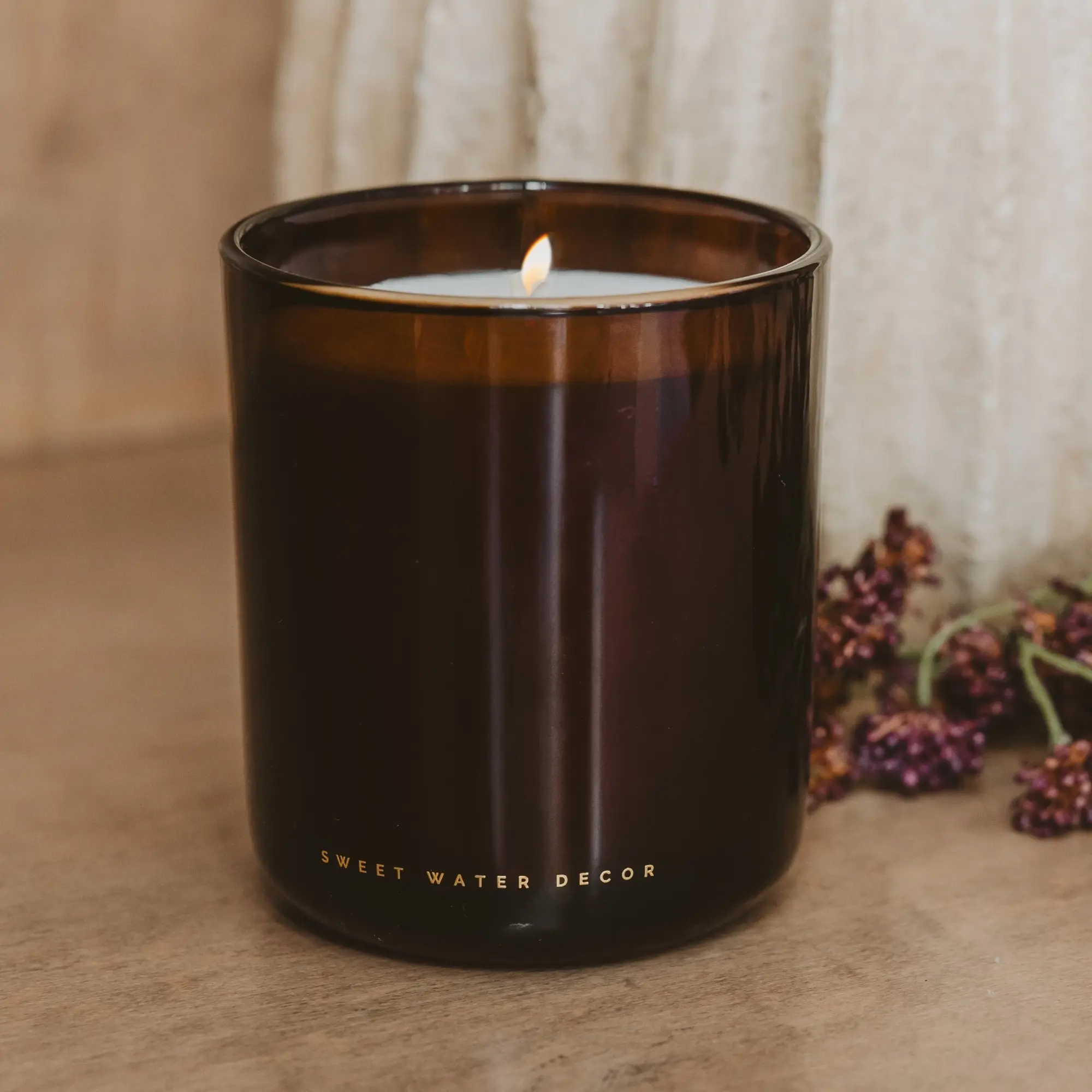 Cinnamon Rolls 12 oz Boxed Soy Candle