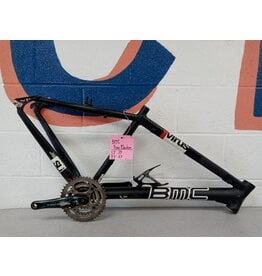 BMC 39/53 BMC Virus 01 frame