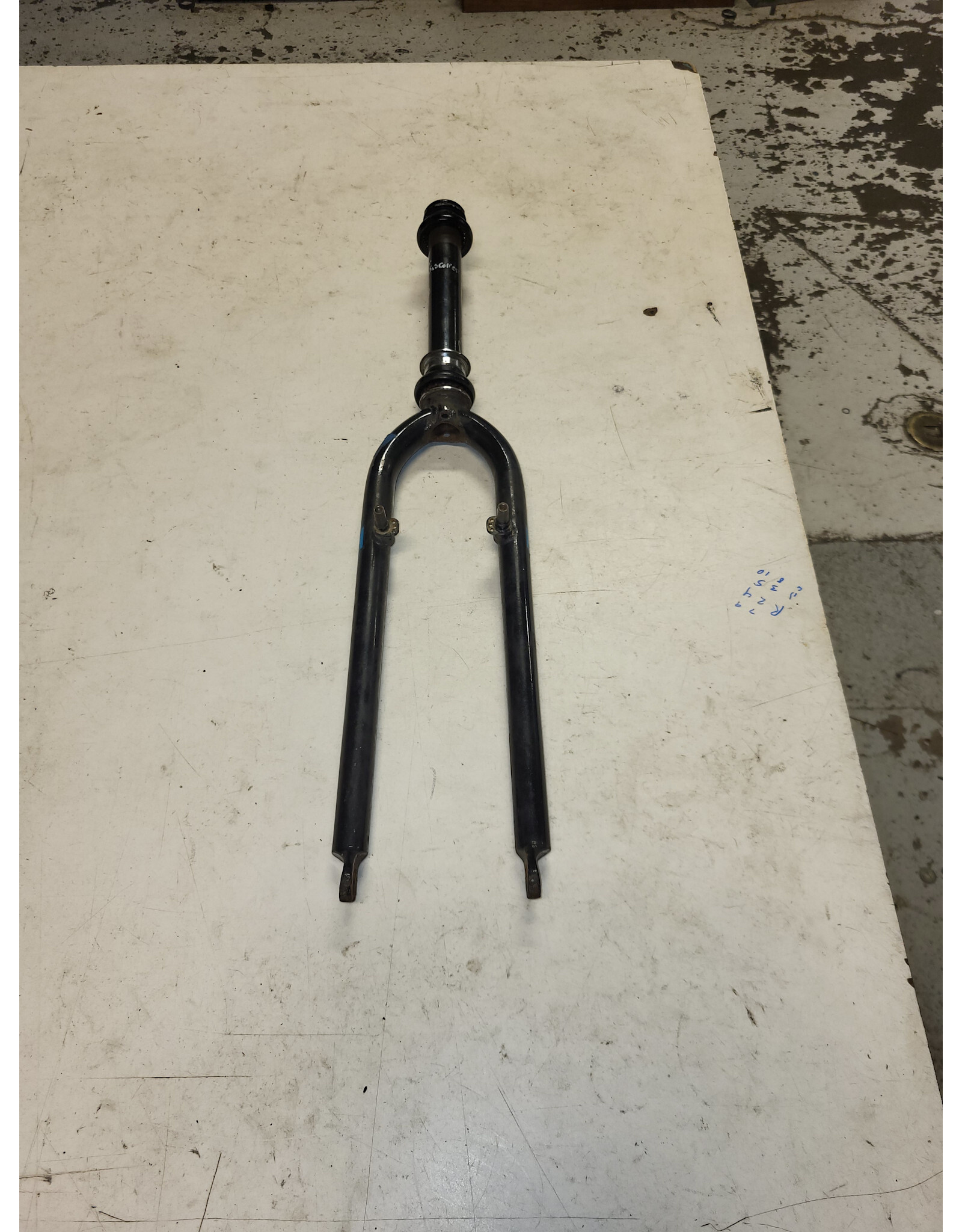 26" threaded fork, black, 1 1/8"/200mm