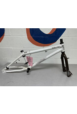 27/52 Mongoose Mischief frame