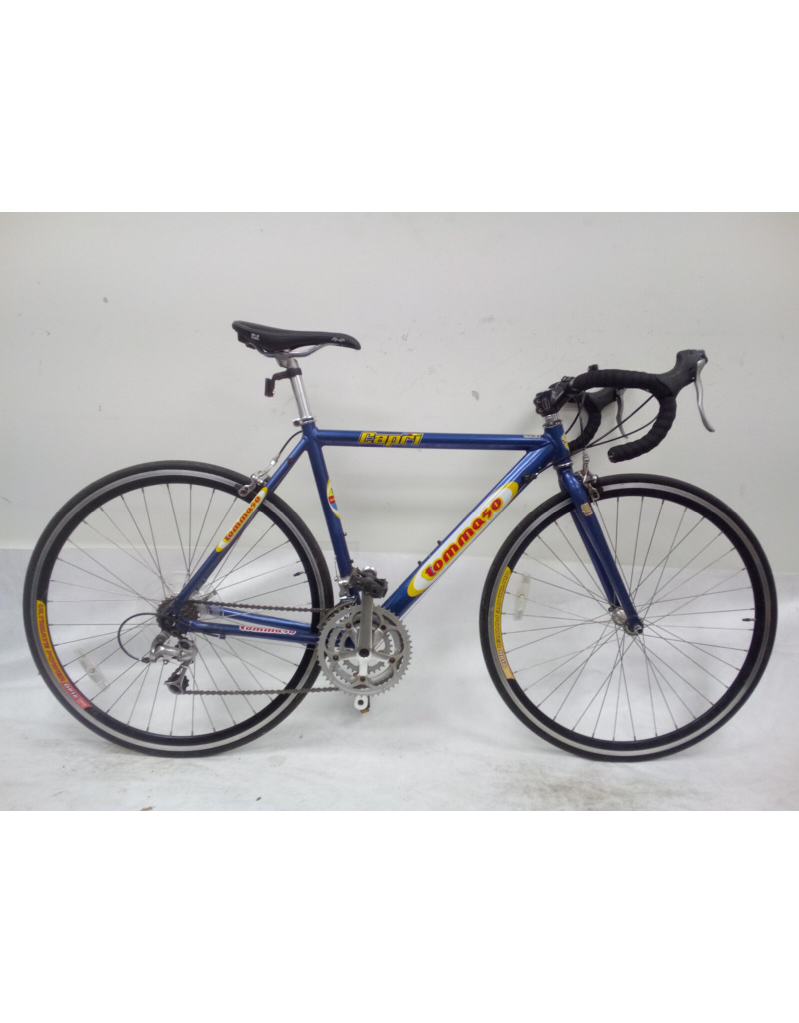 Tommaso Capri, blue