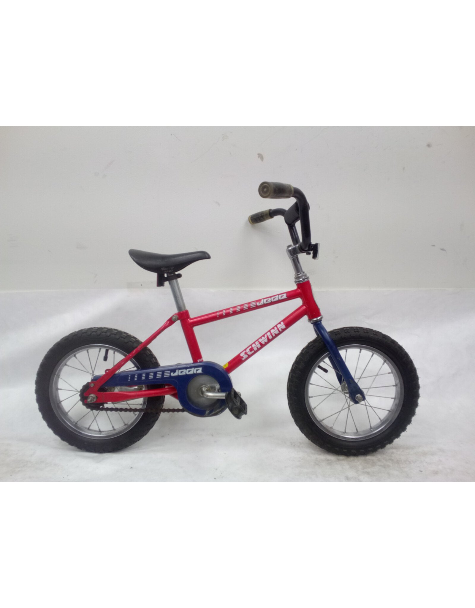 Schwinn Jedo, red