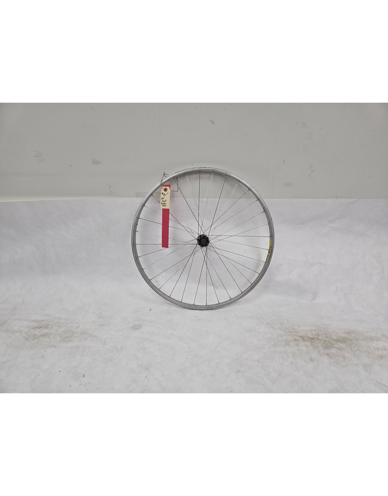 26" Mavic 400 double wall front Shimano Deore LX hub 32 spoke