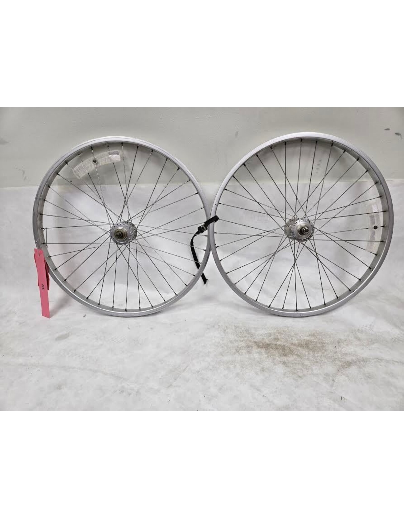 26" Araya single wall solid axle wide wheelset    (b5)