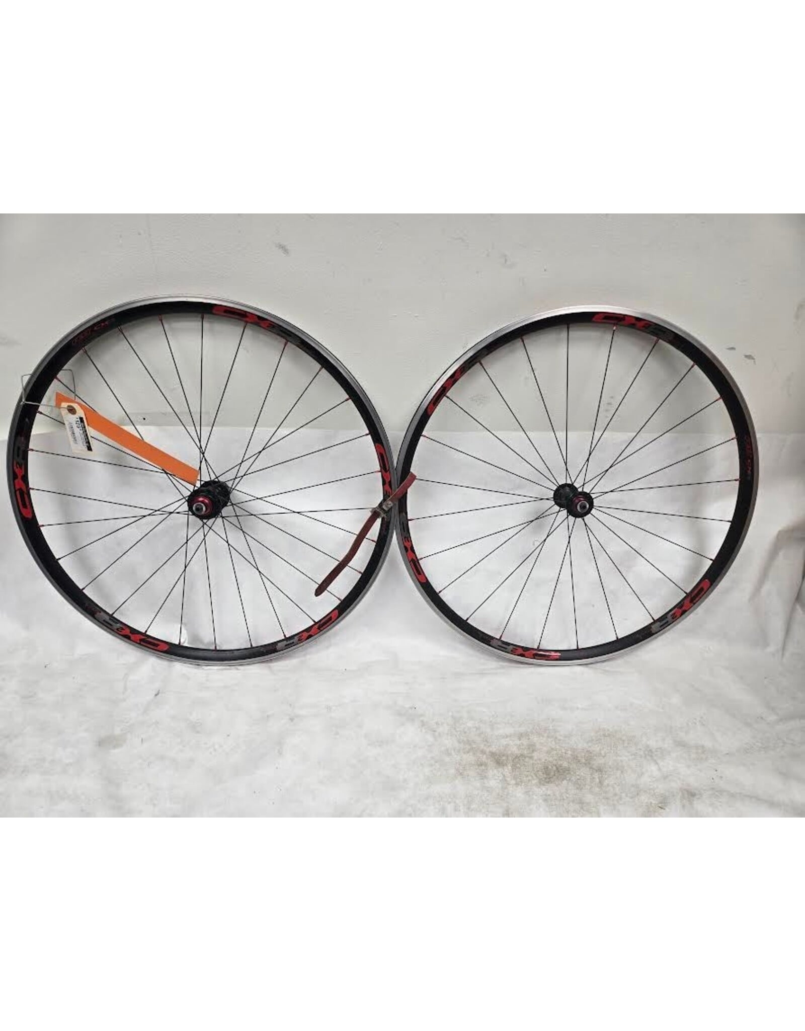 700c wheelset 8,9,10 speed hub 135mm    (b2)