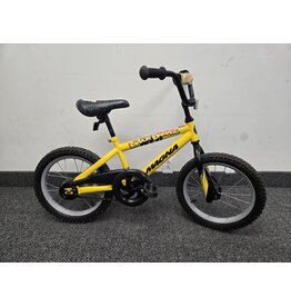 Magna Magna Major Damage, Yellow