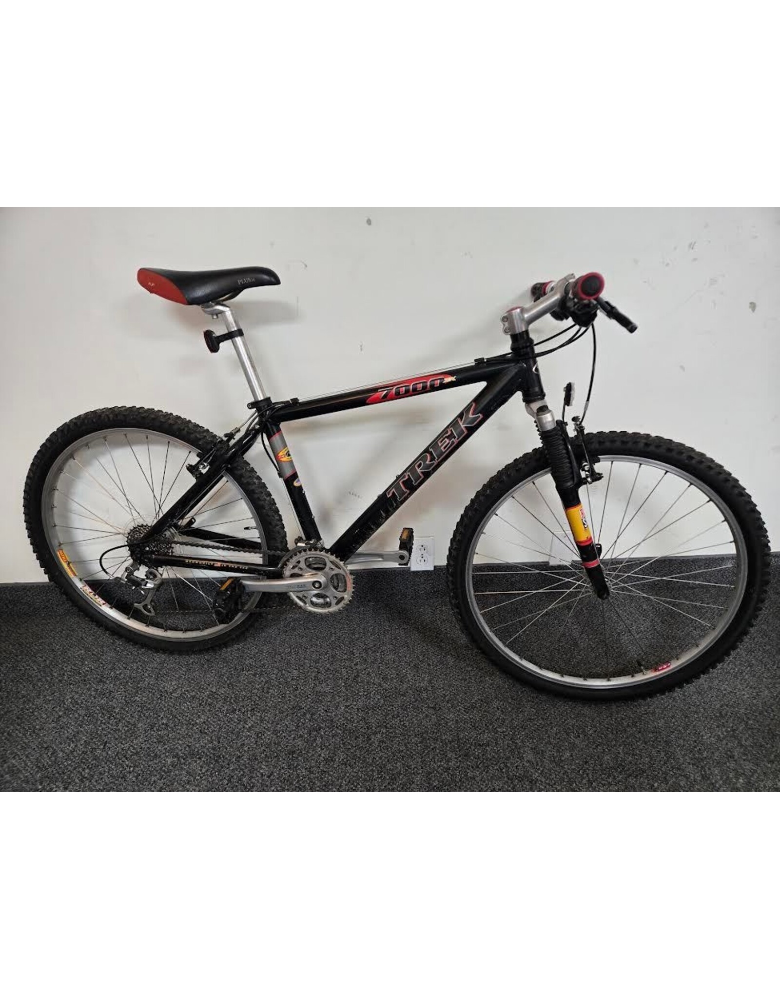 Trek Trek 7000ZX, Black