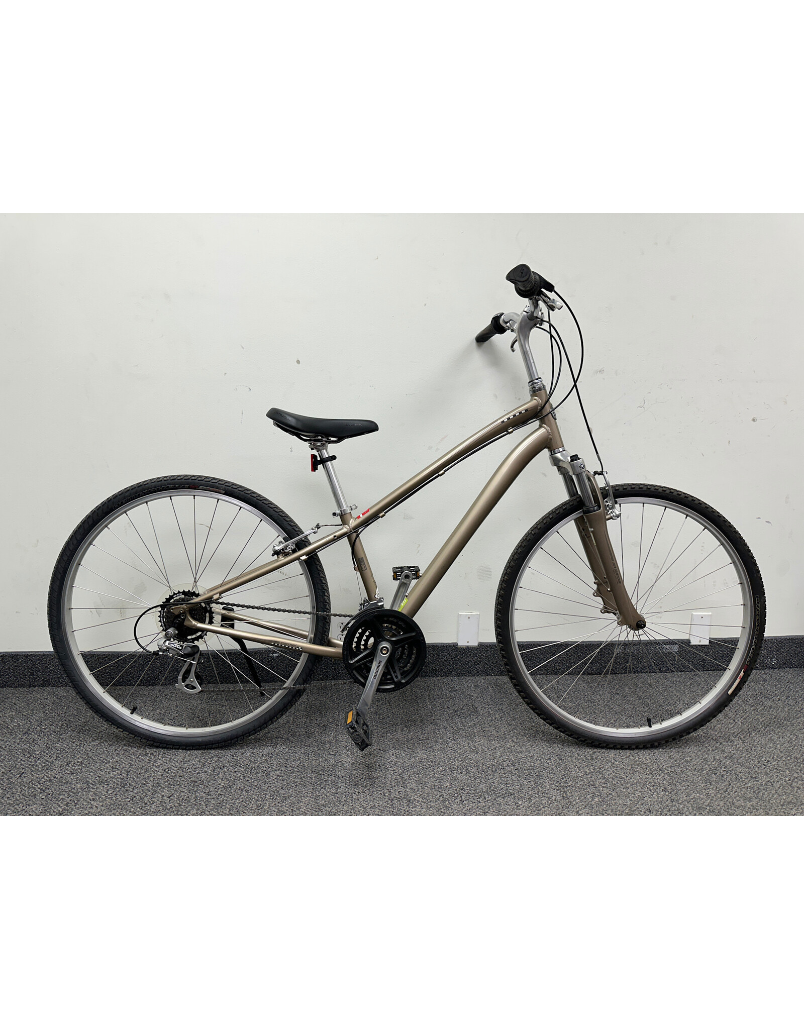Specialized Globe,  Taupe