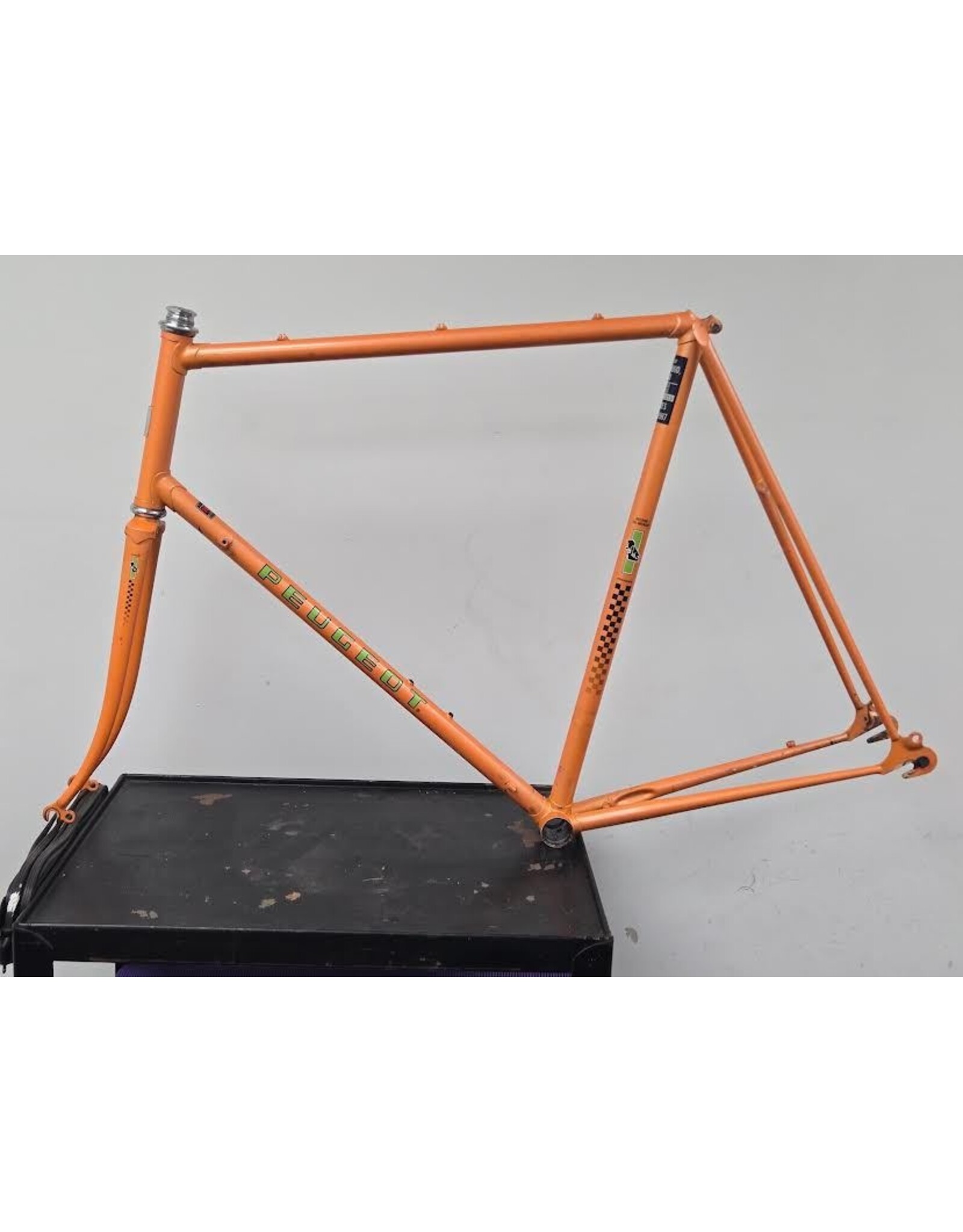 62/59 Peugeot Course frame