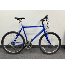Nishiki Bravo, Blue