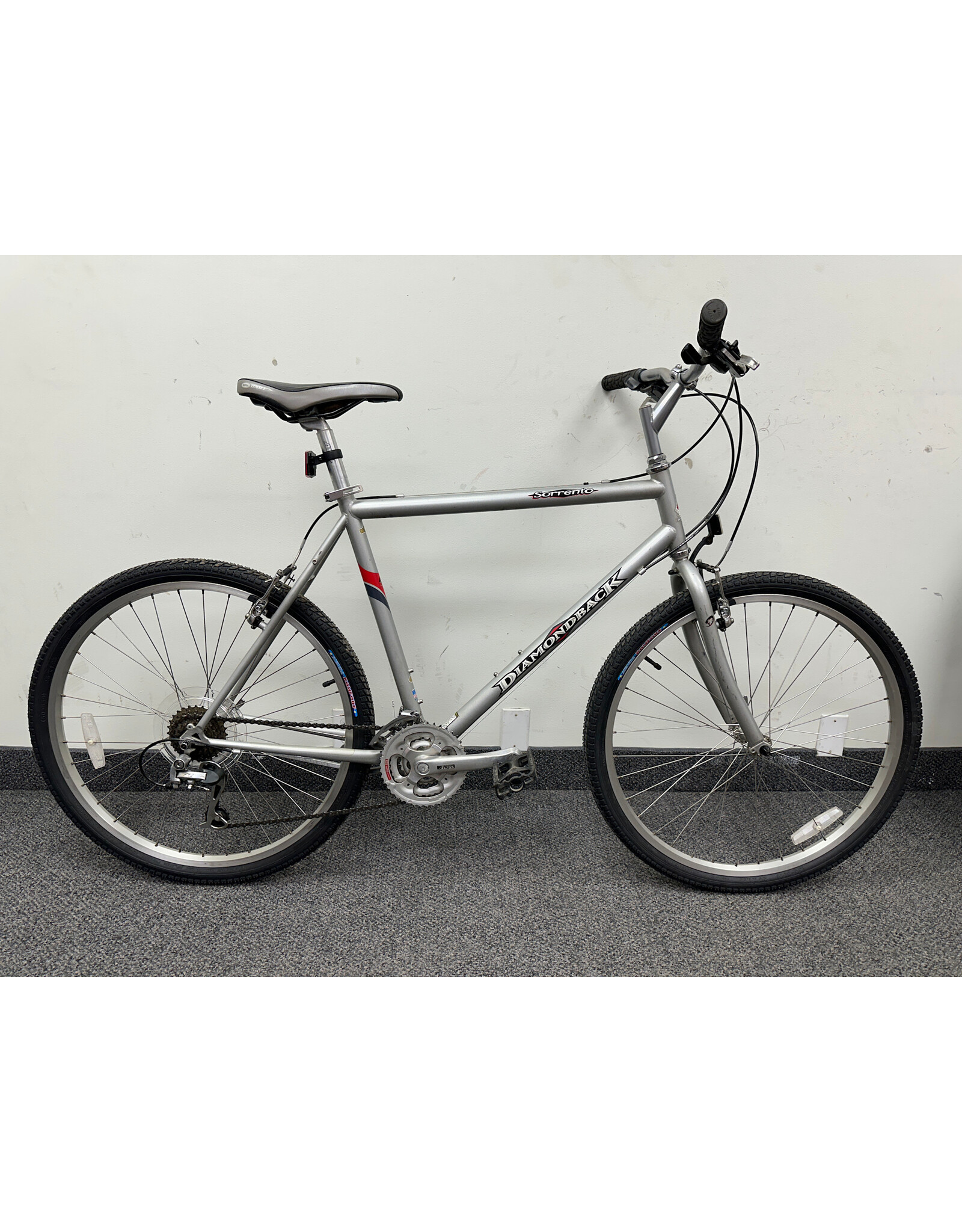 Diamondback Sorrento, Silver