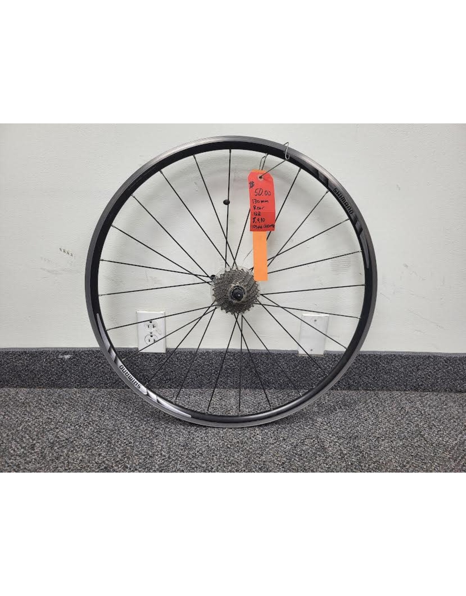 700C Shimano rear wheel 8,9,10 speed 130mm hub 10 speed cassette