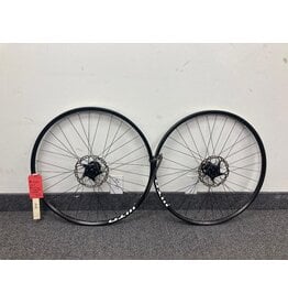 27.5" WTB ST wheelset 8,9,10, 11 speed MTN hub 135mm thru axle