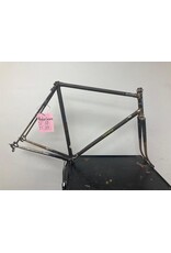 57/57 Windsor Carrera frame