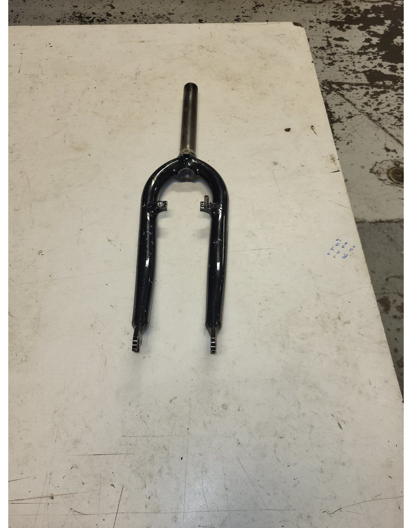 26" threadless fork, black, 1 1/4"/207mm