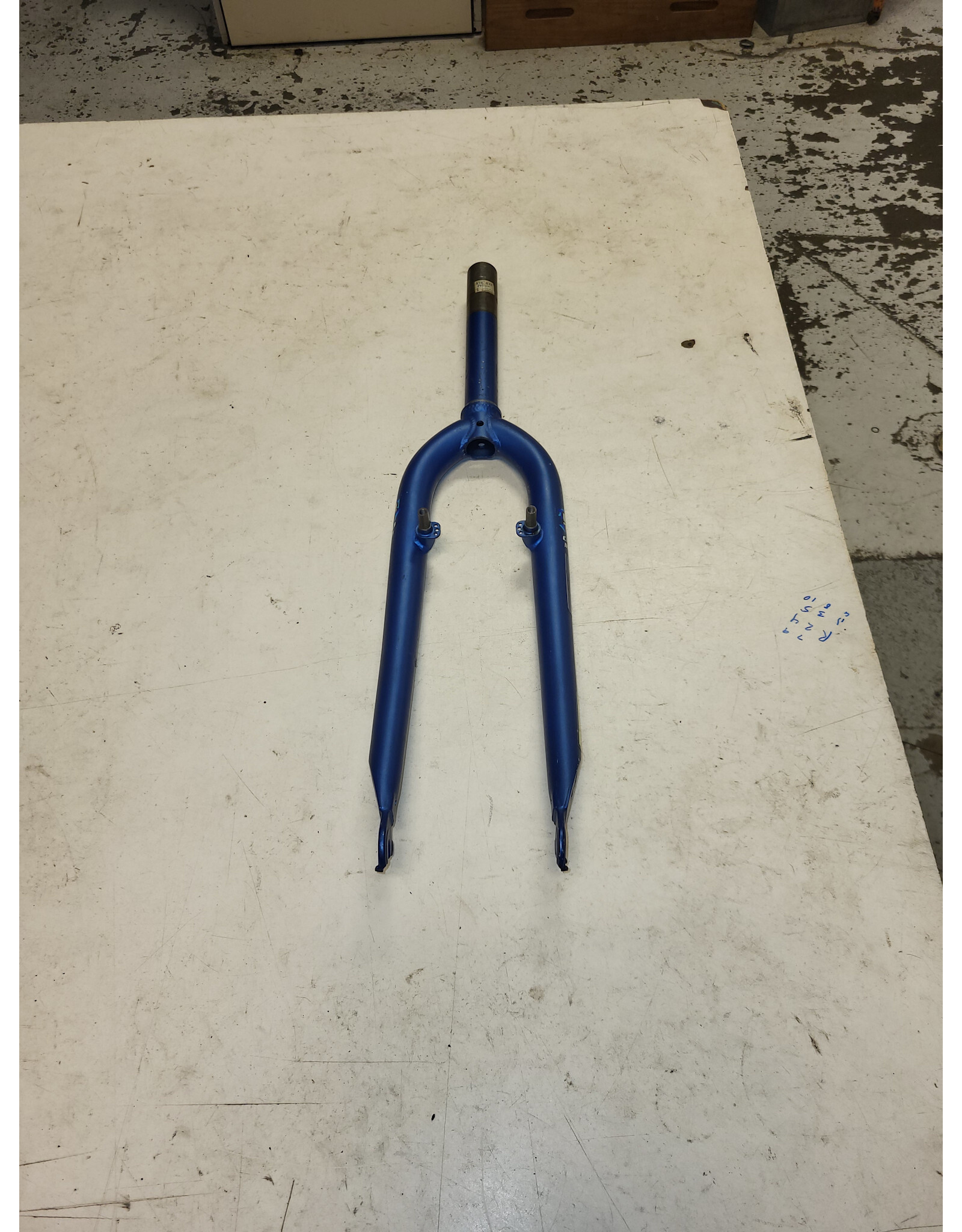 26" threadless fork, blue, 1 1/8"/176mm