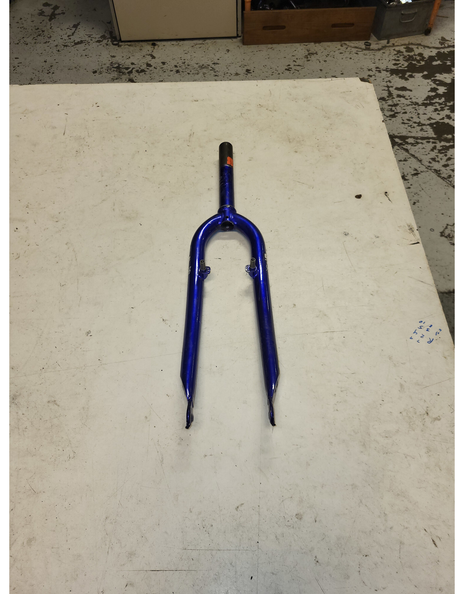 26" threadless fork, purple, 1 1/8"/177mm
