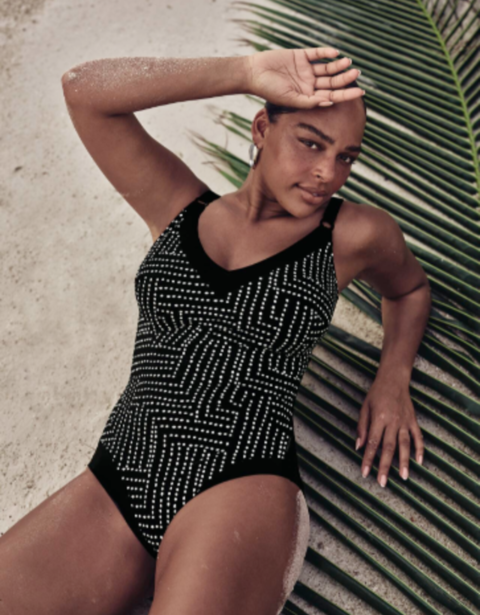 ANITA MABELA SIMPLE ART ONE-PIECE