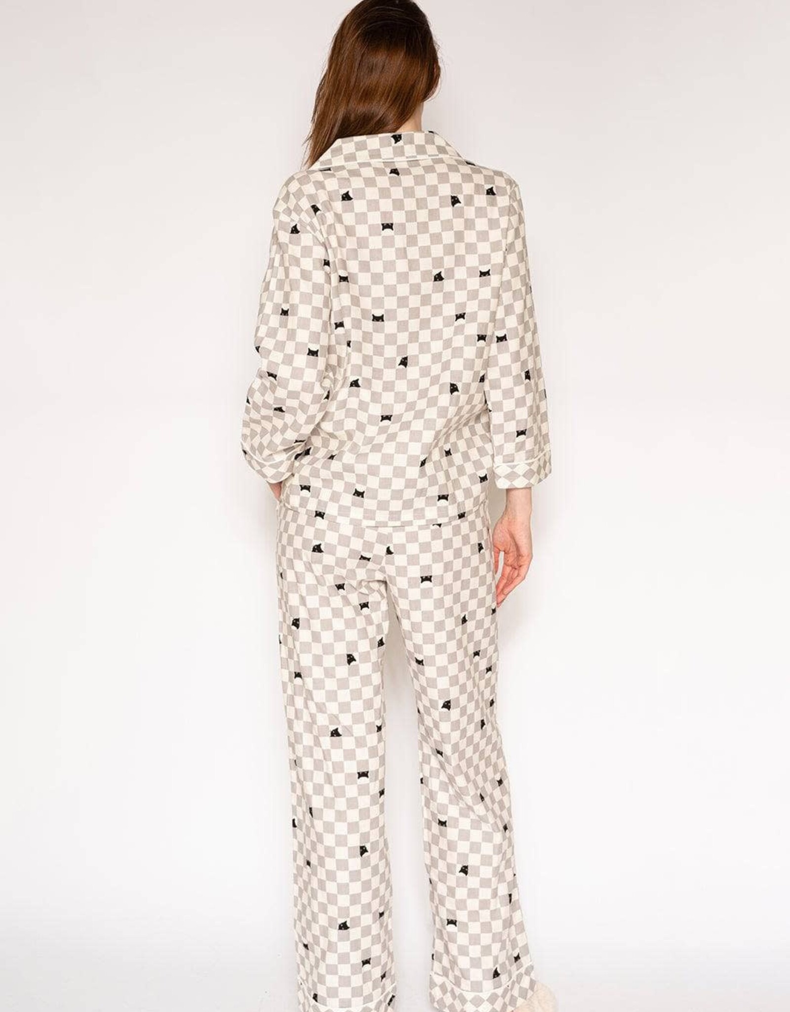 LATTELOVE Peekaboo Cat Flannel PJ Set