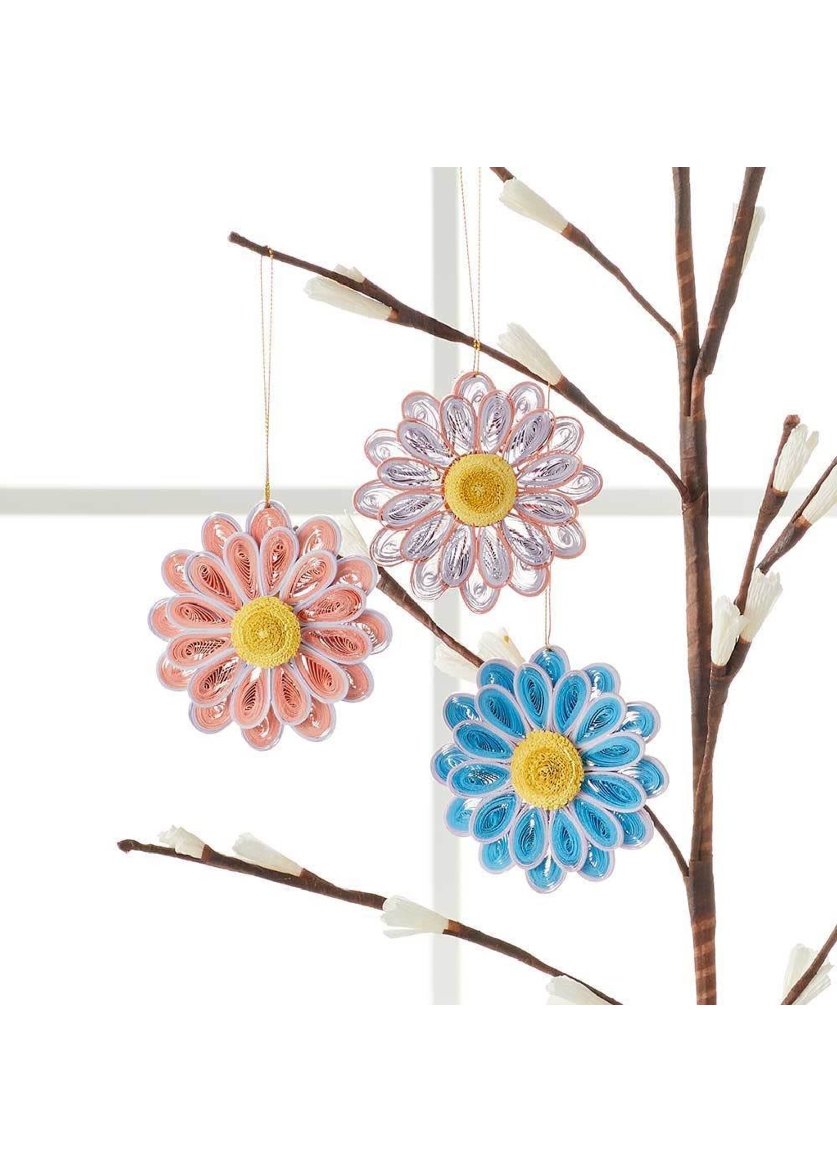 Ornament- Quilled Daisy