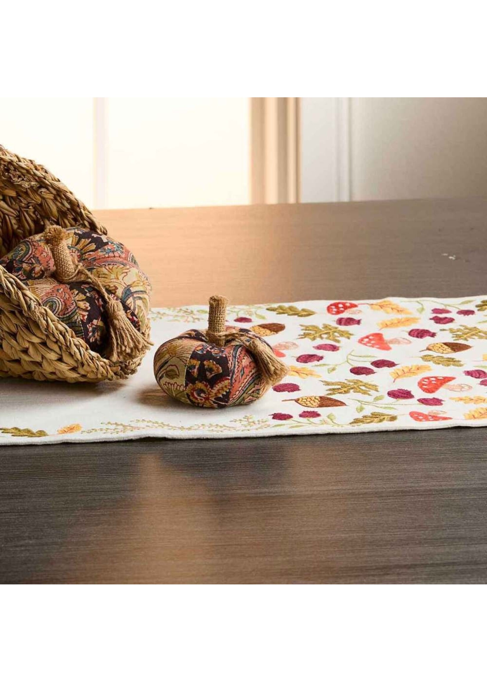 Table Runner - Embroidered Fall Foliage